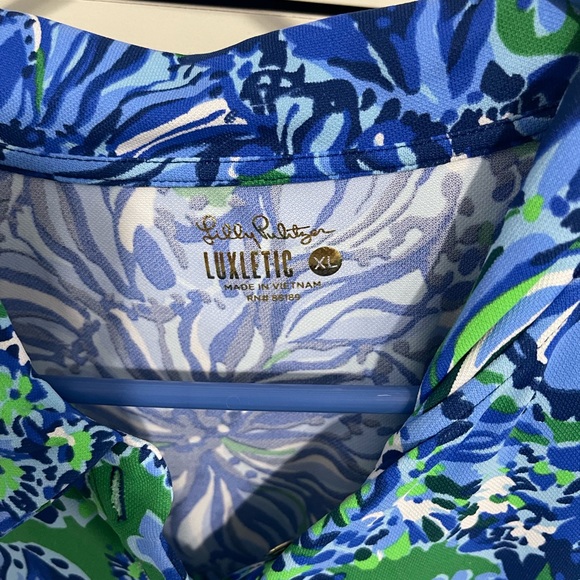 Lilly Pulitzer polo top luxletic size XL - Picture 2 of 2
